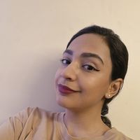 Sara Hasani的照片