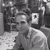 Marco Leonardi的照片