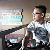 Jon Arthur Aguilar的照片