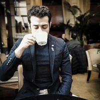 adar karagoz的照片