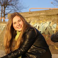 Mariell Aren's Photo