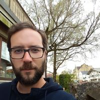 Aaron Hunter的照片