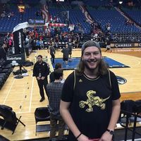 Riley Colasuonno的照片