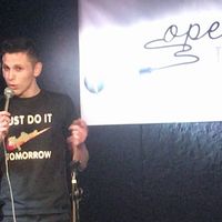 Konstantinos Kousou的照片