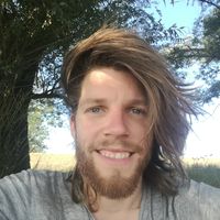 Jannis Alexander的照片