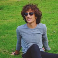 Hessen Mousa的照片