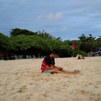 Zains Kazama的照片