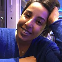 Emna Mzoughi的照片