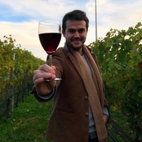 Nicolas Aguilar的照片