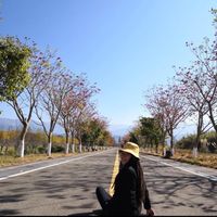 Quhong Jiang's Photo