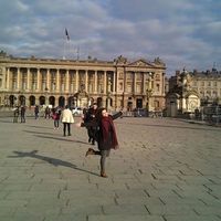 Nilufar Akiljanova的照片