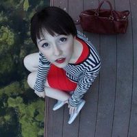 Julia Galer的照片