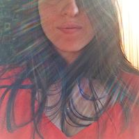 berfin demirat的照片