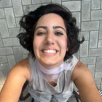 Bahar Piryaee的照片