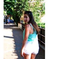 Tania Renard的照片