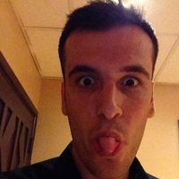 Elton Breshani的照片