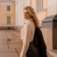 Anna Kobylianskaia的照片