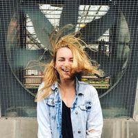 Toma Lukashova的照片