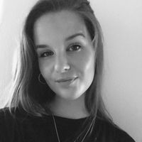 Adèle Castella的照片