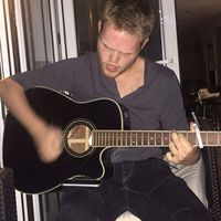 Jake Bolger的照片