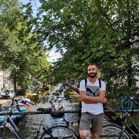 Özdal Akdeniz的照片