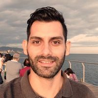 Rafael Bravo的照片