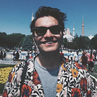 Arda Sutaşır的照片