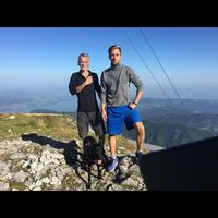 Hari Masinovic的照片