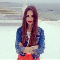 Дана Урсати's Photo