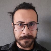 Orhun Uğur的照片