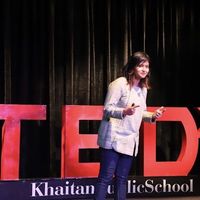 Devica Joshi的照片