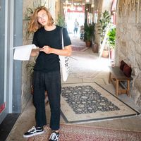 Enzo Lecavelier's Photo