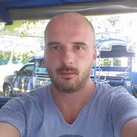 Attila Attilaa的照片