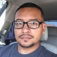 Luis Almendares's Photo