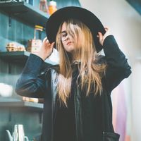 Eliza Izmalkova的照片