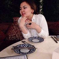 Sara Nazarbayeva的照片