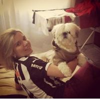 Aline Tavares's Photo