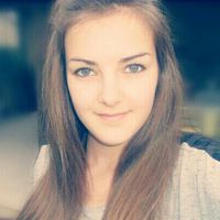 Alyson MICHEL的照片