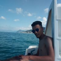 Rédha Chouikhi的照片