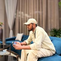 Satish Gupta的照片