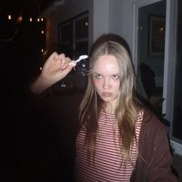 Daisy Thwaites的照片