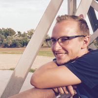 Adam Kolárik的照片