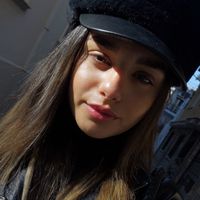 Έλενα Ντερντέρα的照片