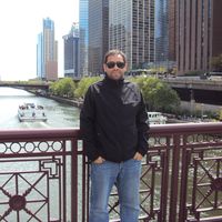 Alejandro Islas的照片