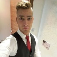 Santtu Valkiala的照片