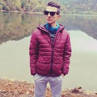 Mustafa Kaya的照片