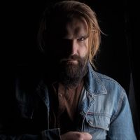 Андрей Коломиец's Photo