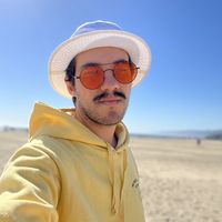 Cesar Andres  Avila的照片