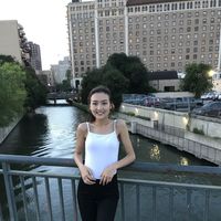 Madina  Maksat的照片