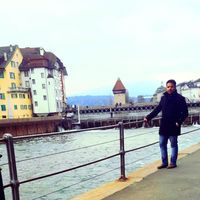 Hussain Alshwaiker's Photo